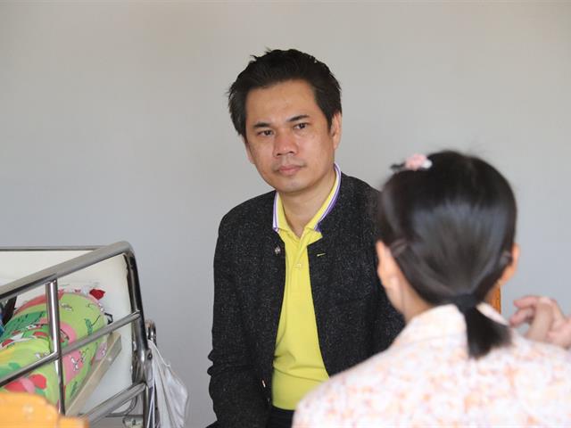 รองอธิการบดีฝ่ายคุณภาพนิสิตลงพื้นที่เยี่ยมนิสิต