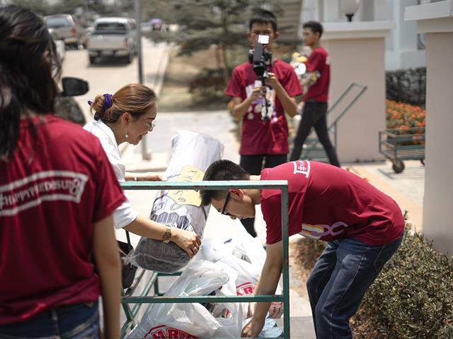 โรงเรียนสาธิตฯ,ดำเนินกิจกรรมประชุมผู้ปกครองและปฐมนิเทศนักเรียน,ประจำปีการศึกษา,2562