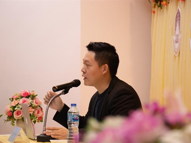 คณะศิลปศาสตร์,จัดโครงการ,“ปัจฉิมนิเทศสาขาวิชาภาษาจีน”,,และร่วมรับฟังบรรยายในหัวข้อเรื่อง,“การเตรียมความพร้อมสู่อาชีพในสายงานด้านภาษาจีน”