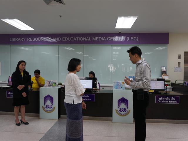 ผู้ช่วยศาสตราจารย์รัฐสภา,แก่นแก้ว,เข้าเยี่ยมชมศูนย์บรรณสารและสื่อการศึกษา,มหาวิทยาลัยพะเยา