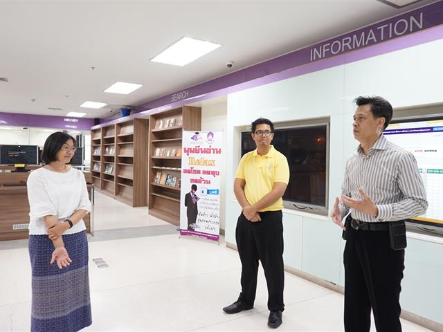 ผู้ช่วยศาสตราจารย์รัฐสภา,แก่นแก้ว,เข้าเยี่ยมชมศูนย์บรรณสารและสื่อการศึกษา,มหาวิทยาลัยพะเยา