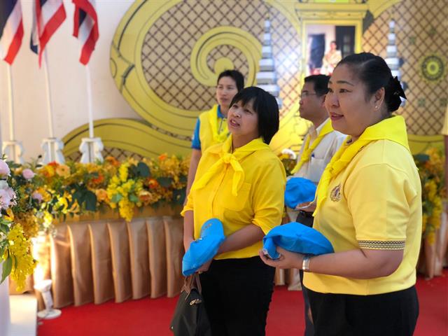 มหาวิทยาลัยพะเยา,เข้าร่วมชมการถ่ายทอดสด,พระราชพิธีบรมราชาภิเษก,จากโทรทัศน์รวมการเฉพาะกิจแห่งประเทศไทย,ที่,บริเวณศาลาประชาคมจังหวัดพะเยา