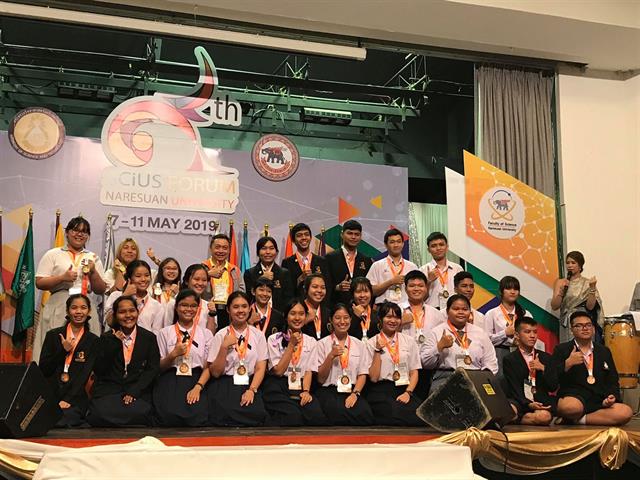 นักเรียนโรงเรียนสาธิตฯ,เข้าร่วมนำเสนอโครงงานวิจัยทางวิทยาศาสตร์,SCiUS,FORUM,ครั้งที่,9