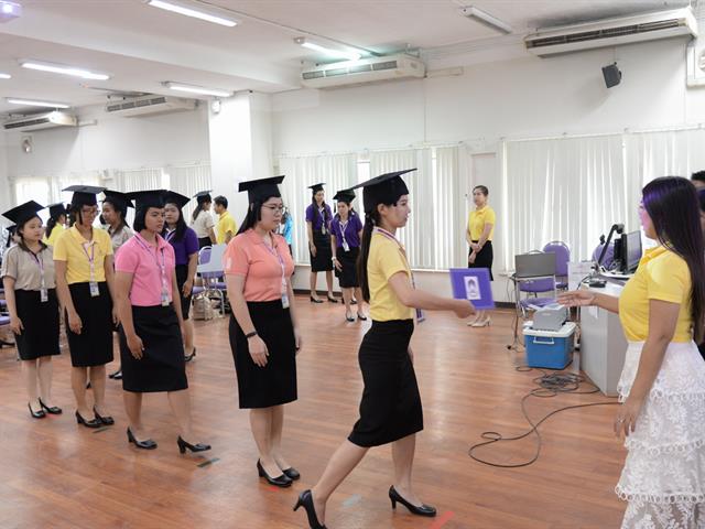 SEEN,จัดฝึกซ้อมบัณฑิต,เพื่อเตรียมความพร้อมเข้ารับพระราชทานปริญญญาบัตร,ประจำปีการศึกษา,2560