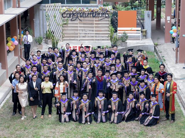 บัณฑิต,มหาบัณฑิตและดุษฎีบัณฑิต,คืนสู่เหย้า,SEEN