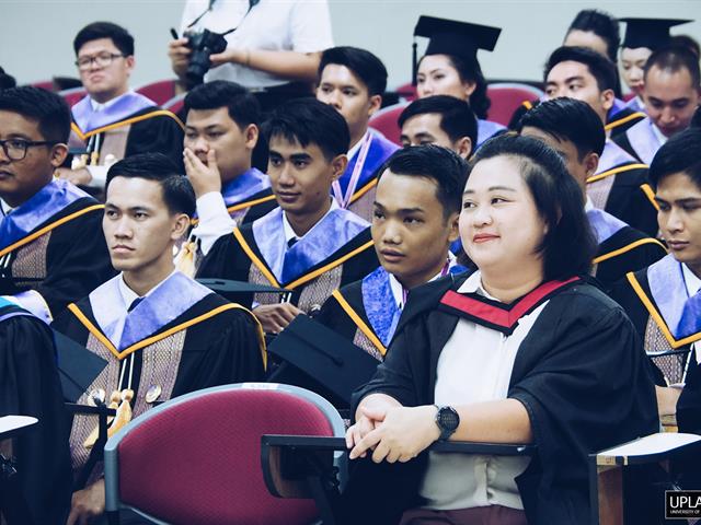 คณะนิติศาสตร์,ในวันรับปริญญา