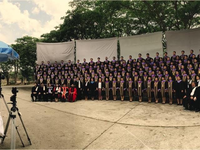 คณะนิติศาสตร์,ในวันรับปริญญา