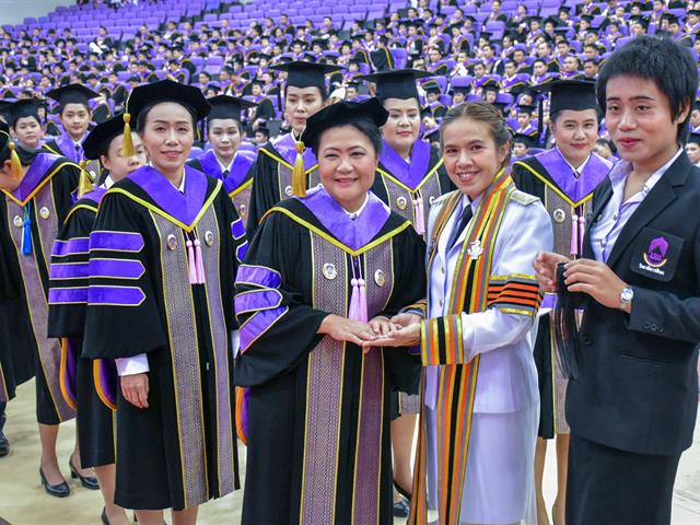 ประมวลภาพบรรยากาศพิธีฝึกซ้อมรับปริญญา,วิทยาลัยการศึกษา,มหาวิทยาลัยพะเยา,13-16,พ.ค.,2562