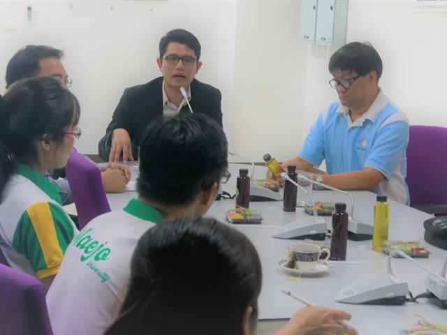 คณะเทคโนโลยีสารสนเทศและการสื่อสาร,มหาวิทยาลัยพะเยา,ให้การต้อนรับคณะศึกษาดูงานจากมหาวิทยาลัยแม่โจ้,เรื่อง,“AUN-QA,และแนวคิดเกี่ยวกับการพัฒนาหลักสูตร”