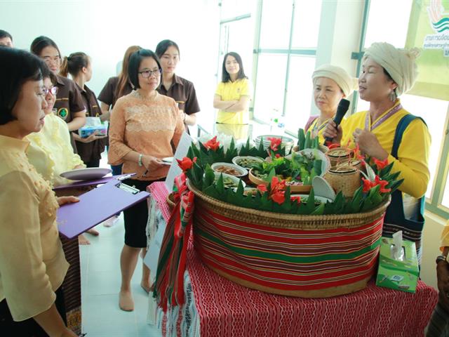 คณะเกษตรศาสตร์ฯ,จัดงาน,“,กินอยู่,อย่างพอเพียง,ตามวิถีและวัฒนธรรมไทย,“,ณ,ศูนย์ศึกษาเศรษฐกิจพอเพียงการเกษตรฯ,มหาวิทยาลัยพะเยา