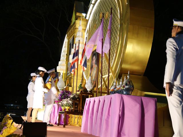 ม.พะเยา,เข้าร่วมพิธีถวายเครื่องราชสักการะและพิธีจุดเทียนถวายพระพรชัยมงคล,เนื่องในโอกาสวันเฉลิมพระชนมพรรษาสมเด็จพระนางเจ้าฯ,พระบรมราชินี,