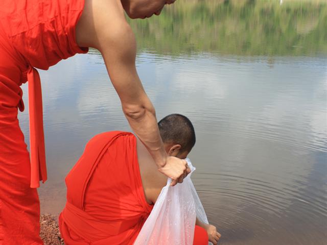 ผู้ช่วยศาสตราจารย์,ดร.สิทธิศักดิ์,ปิ่นมงคลกุล,ผู้อำนวยการแผนบูรณาการ,นำทีมบริหารจัดการน้ำ,มหาวิทยาลัยพะเยา,ปล่อยอึ่งเพ้า,(เค่า),คืนสู่ธรรมชาติป่าต้นน้ำ