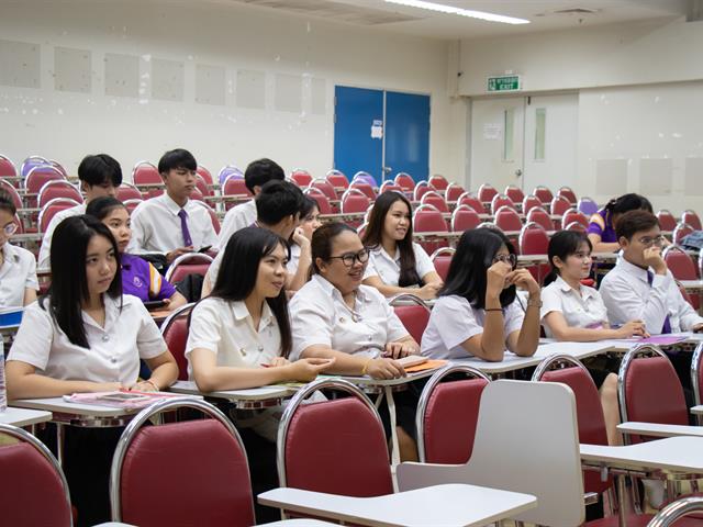 คณะศิลปศาสตร์จัดโครงการ,“อบรมเชิงปฏิบัติการซ่อมเสริมให้นิสิตรายวิชาภาษาอังกฤษเตรียมพร้อม”