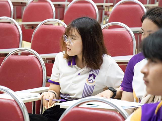 คณะศิลปศาสตร์จัดโครงการ,“อบรมเชิงปฏิบัติการซ่อมเสริมให้นิสิตรายวิชาภาษาอังกฤษเตรียมพร้อม”