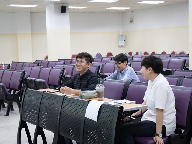 คณะศิลปศาสตร์จัดโครงการ,“พัฒนาอาจารย์เข้าสู่ตำแหน่งทางวิชาการ”