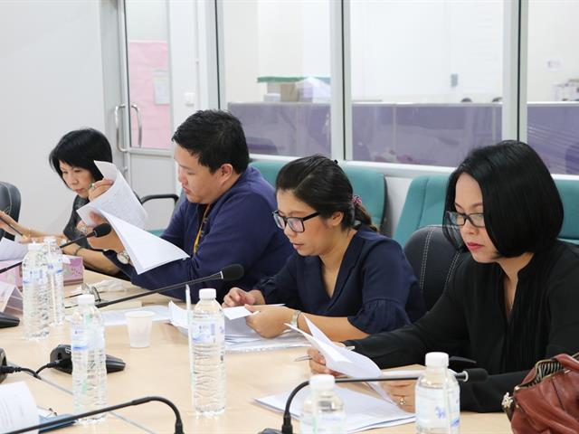 คณะรัฐศาสตร์และสังคมศาสตร์,มหาวิทยาลัยพะเยา,จัดโครงการ,“การสำรวจสถานการณ์และทิศทางของหลักสูตรด้านมนุษยศาสตร์และสังคมศาสตร์ของมหาวิทยาลัยในประเทศและต่างประเทศ”,