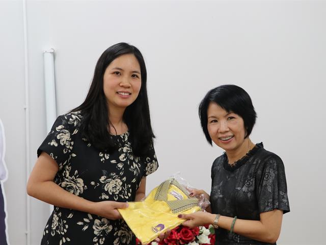คณะรัฐศาสตร์และสังคมศาสตร์,มหาวิทยาลัยพะเยา,จัดโครงการ,“การสำรวจสถานการณ์และทิศทางของหลักสูตรด้านมนุษยศาสตร์และสังคมศาสตร์ของมหาวิทยาลัยในประเทศและต่างประเทศ”,