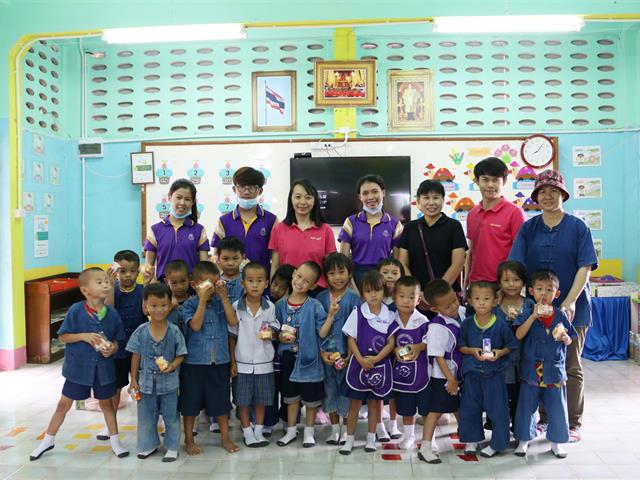 สาขาวิชาจุลชีววิทยาและปรสิตวิทยา,ม.พะเยา,ร่วมมือกับชุมชนสุ่มตรวจหาความชุกของพยาธิในชุมชน,