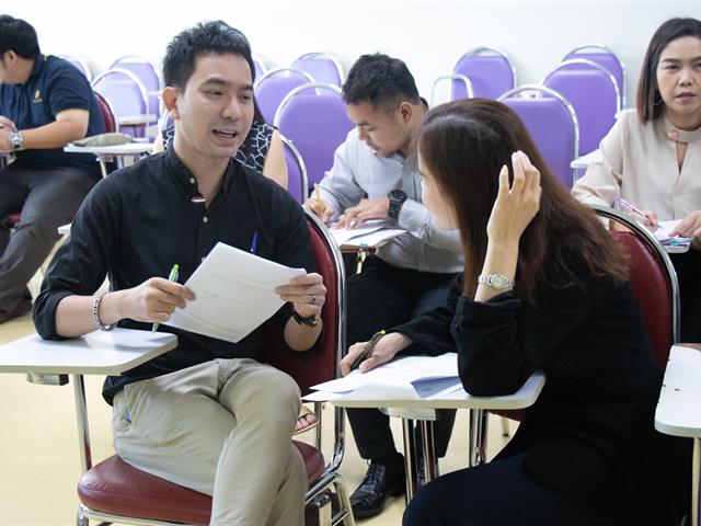 คณะศิลปศาสตร์,ร่วมกับ,สถานเอกอัครราชทูตฝรั่งเศส,ประจำประเทศไทย,จัดโครงการ,,Francais,professionnel,en,enseignement,optionnel,a,l’universite,pour,les,debutants,et,faux,debutants,:,activites,et,gestion,de,classe