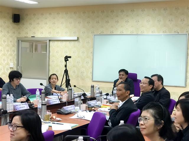 ทีมนักวิจัยคณะศิลปศาสตร์,เข้าร่วมนำเสนอรายงานความก้าวหน้ารอบ,6,เดือน,,โครงการวิจัยที่ได้รับทุนสนับสนุนจาก,ABCreative,และ,สกสว.