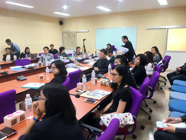 ทีมนักวิจัยคณะศิลปศาสตร์,เข้าร่วมนำเสนอรายงานความก้าวหน้ารอบ,6,เดือน,,โครงการวิจัยที่ได้รับทุนสนับสนุนจาก,ABCreative,และ,สกสว.