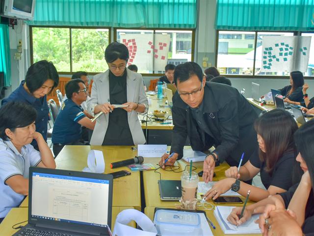 การพัฒนาศักยภาพครูด้วยกระบวนการ,PLC,ตามแนวทางศาสตร์พระราชา,ในโรงเรียนเครือข่ายฝึกประสบการณ์วิชาชีพครู,มหาวิทยาลัยพะเยา