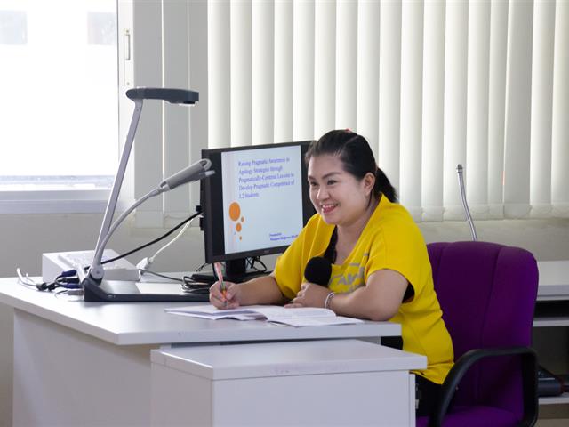 สาขาวิชาภาษาอังกฤษ,คณะศิลปศาสตร์,จัดโครงการพัฒนานิสิตระดับบัณฑิตศึกษา,กิจกรรมที่,1