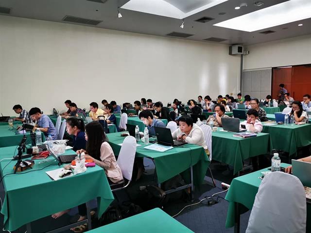 คณบดีคณะเภสัชศาสตร์,เป็นวิทยากรบรรยายหลักสูตร,"Diploma,in,Clinical,Statistics",