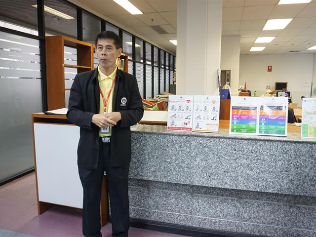ศูนย์บรรณสารและสื่อการศึกษา,มหาวิทยาลัยพะเยา,ศึกษาดูงานการดำเนินงานสู่การเป็นสำนักงานสีเขียว,ตามมาตรฐานสำนักงานที่เป็นมิตรกับสิ่งแวดล้อม,(Green,office,Standard),ของหอสมุดและคลังความรู้มหาวิทยาลัยมหิดล