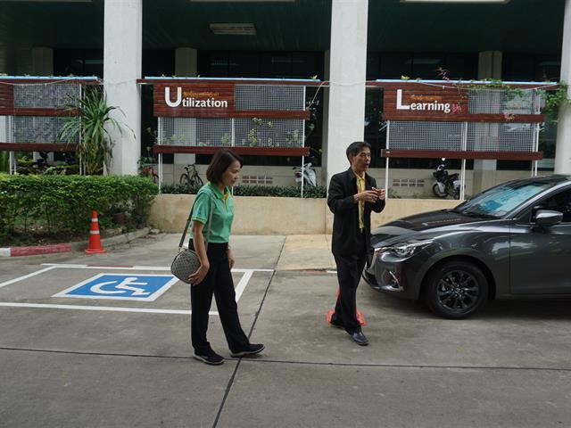 ศูนย์บรรณสารและสื่อการศึกษา,มหาวิทยาลัยพะเยา,ศึกษาดูงานการดำเนินงานสู่การเป็นสำนักงานสีเขียว,ตามมาตรฐานสำนักงานที่เป็นมิตรกับสิ่งแวดล้อม,(Green,office,Standard),ของหอสมุดและคลังความรู้มหาวิทยาลัยมหิดล