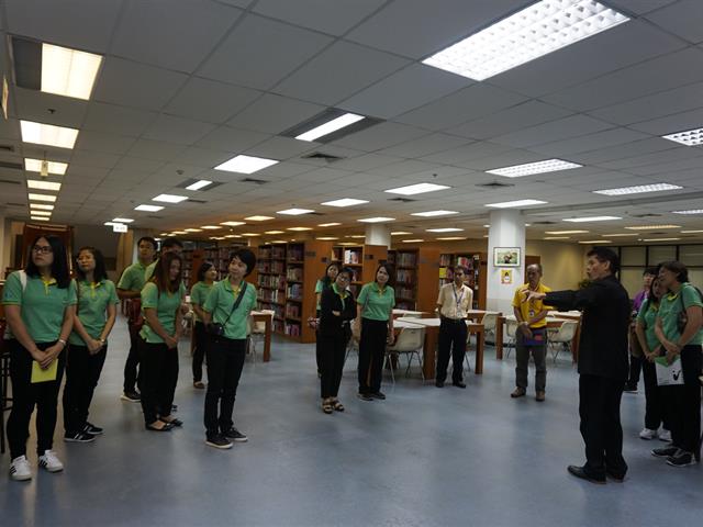 ศูนย์บรรณสารและสื่อการศึกษา,มหาวิทยาลัยพะเยา,ศึกษาดูงานการดำเนินงานสู่การเป็นสำนักงานสีเขียว,ตามมาตรฐานสำนักงานที่เป็นมิตรกับสิ่งแวดล้อม,(Green,office,Standard),ของหอสมุดและคลังความรู้มหาวิทยาลัยมหิดล
