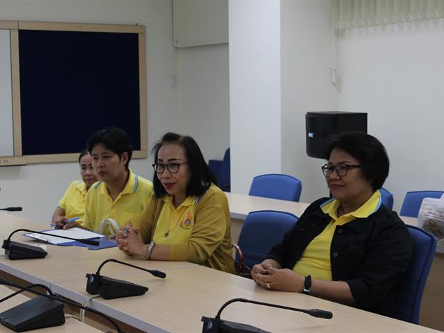 คณะครู,โรงเรียนวัฒโนทัยพายัพ,จังหวัดเชียงใหม่,ศึกษาดูงาน,,การดำเนินงานห้องสมุดสีเขียว,(Green,Library),ของศูนย์บรรณสารและสื่อการศึกษา,มหาวิทยาลัยพะเยา
