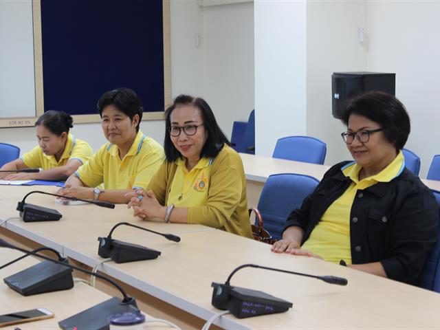 คณะครู,โรงเรียนวัฒโนทัยพายัพ,จังหวัดเชียงใหม่,ศึกษาดูงาน,,การดำเนินงานห้องสมุดสีเขียว,(Green,Library),ของศูนย์บรรณสารและสื่อการศึกษา,มหาวิทยาลัยพะเยา
