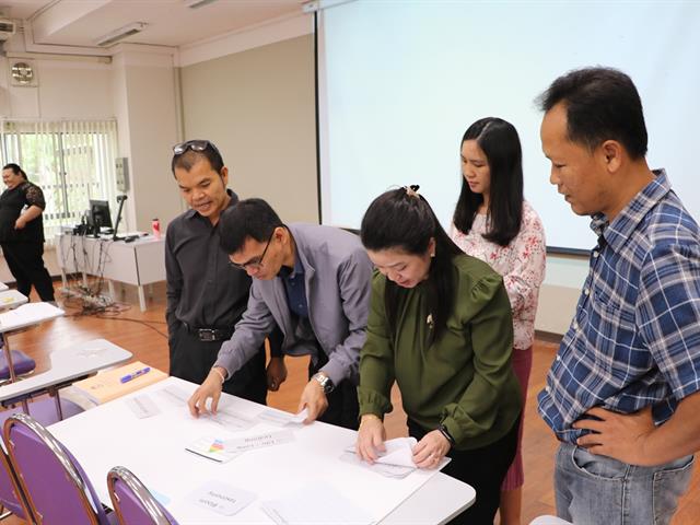 คณะรัฐศาสตร์และสังคมศาสตร์,มหาวิทยาลัยพะเยา,ดำเนินโครงการ,พัฒนาศักยภาพบุคลากรประจำปี,และโครงการสัมมนาคณาจารย์