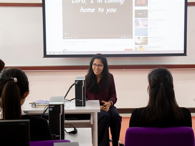 ศูนย์ภาษาคณะศิลปศาสตร์,จัดโครงการ,English,Speaking