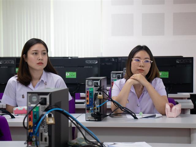 ศูนย์ภาษาคณะศิลปศาสตร์,จัดโครงการ,English,Speaking