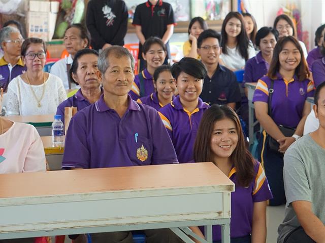 คณะรัฐศาสตร์และสังคมศาสตร์,มหาวิทยาลัยพะเยา,จัดกิจกรรม,“จิตอาสาพัฒนาอาราม,เฉลิมพระเกียรติ”