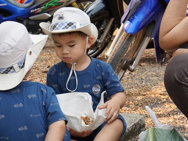 คณะรัฐศาสตร์และสังคมศาสตร์,มหาวิทยาลัยพะเยา,จัดกิจกรรม,“จิตอาสาพัฒนาอาราม,เฉลิมพระเกียรติ”