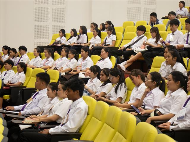หน่วยกิจการนิสิตคณะศิลปศาสตร์,ร่วมกับ,กองกิจการนิสิตมหาวิทยาลัยพะเยา,จัดกิจกรรมประชุมชี้แจงขั้นตอนการดำเนินการกู้ยืมกองทุนเงินให้กู้ยืมเพื่อการศึกษา