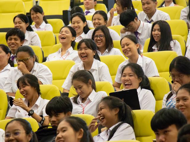 หน่วยกิจการนิสิตคณะศิลปศาสตร์,ร่วมกับ,กองกิจการนิสิตมหาวิทยาลัยพะเยา,จัดกิจกรรมประชุมชี้แจงขั้นตอนการดำเนินการกู้ยืมกองทุนเงินให้กู้ยืมเพื่อการศึกษา