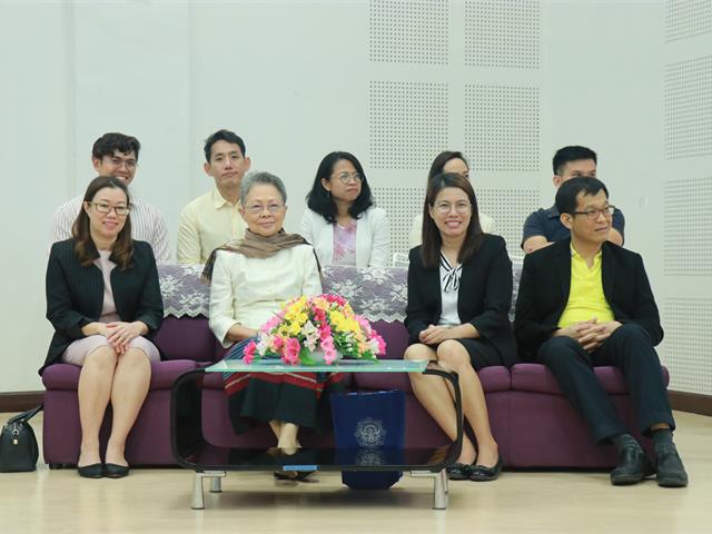 หน่วยกิจการนิสิตคณะศิลปศาสตร์,ร่วมกับ,สโมสรนิสิตคณะศิลปศาสตร์,จัดโครงการ,“เปิดห้องเชียร์คณะศิลปศาสตร์,ประจำปีการศึกษา,2562”