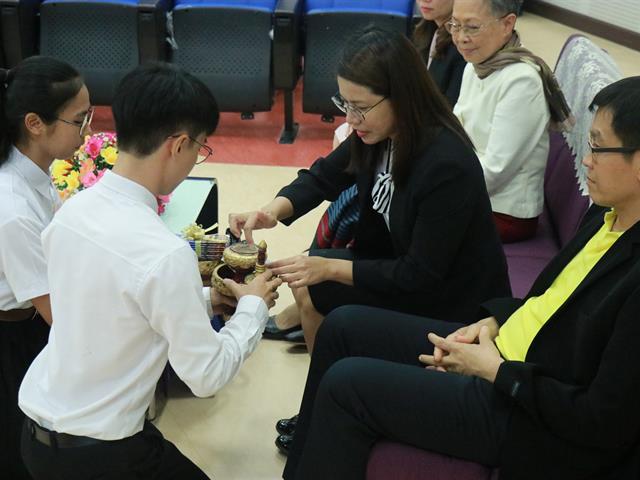 หน่วยกิจการนิสิตคณะศิลปศาสตร์,ร่วมกับ,สโมสรนิสิตคณะศิลปศาสตร์,จัดโครงการ,“เปิดห้องเชียร์คณะศิลปศาสตร์,ประจำปีการศึกษา,2562”