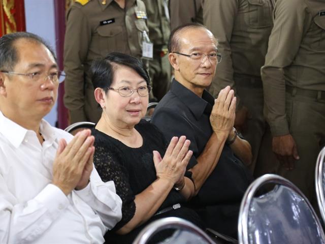คณะผู้บริหารมหาวิทยาลัยพะเยาร่วมพิธีสวดอภิธรรมพระอุบาลีคุณูปมาจารย์,(ปวง,ธมฺมปฺโญ),,