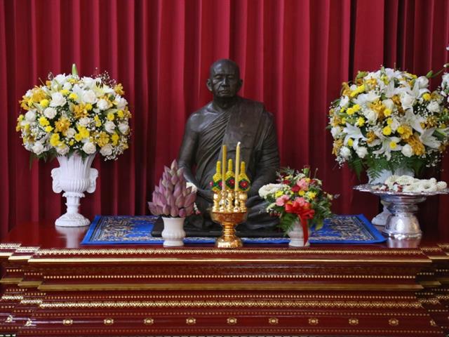 คณะผู้บริหารมหาวิทยาลัยพะเยาร่วมพิธีสวดอภิธรรมพระอุบาลีคุณูปมาจารย์,(ปวง,ธมฺมปฺโญ),,