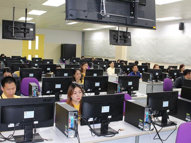 การจัดอบรมเชิงปฏิบัติการการใช้ระบบสารสนเทศเพื่อการวิเคราะห์ต้นทุนต่อหน่วยของมหาวิทยาลัยพะเยา,ประจำปีงบประมาณ,2561