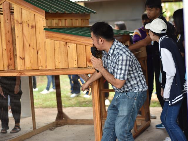 คณะเกษตรศาสตร์และทรัพยากรธรรมชาติ,ม.พะเยา,จัดกิจกรรม,",สืบสานภูมิปัญญาและวัฒนธรรมการเลี้ยงและการคัดเลือกโคเนื้อพื้นเมืองขาวล้านนาของจังหวัดพะเยา,"