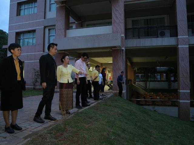 อธิการบดีมหาวิทยาลัยพะเยา,พร้อมคณะผู้บริหารลงพื้นที่สำรวจอาคารฟ้ามุ่ย,แนวกันไฟ,และการปรับปรุงภูมิทัศน์โรงอาหารอาคารเรียนรวม(CE)