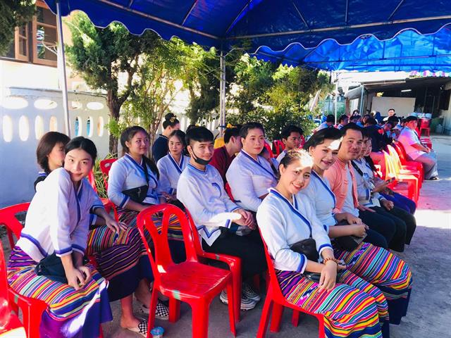 สาขาวิชาศิลปะการแสดง,คณะสถาปัตยกรรมศาสตร์และศิลปกรรมศาสตร์,มหาวิทยาลัยพะเยา,เข้าร่วมพิธีไหว้ครูสายสกุลช่างฟ้อน,แม่ครูบัวเรียว,รัตนมณีภรณ์