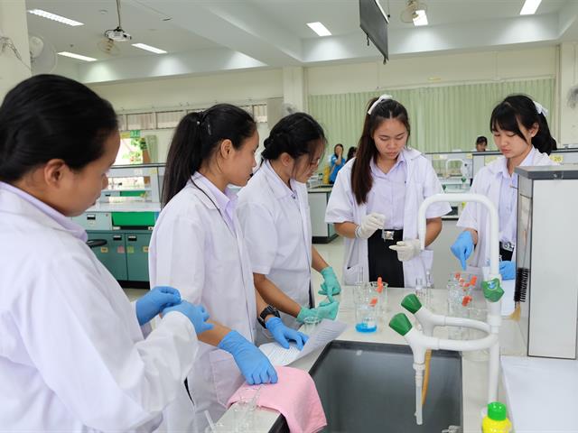 คณะวิทยาศาสตร์,มหาวิทยาลัยพะเยา,ได้ดำเนินกิจกรรม,อบรมเชิงปฏิบัติการ,Science,Laboratory