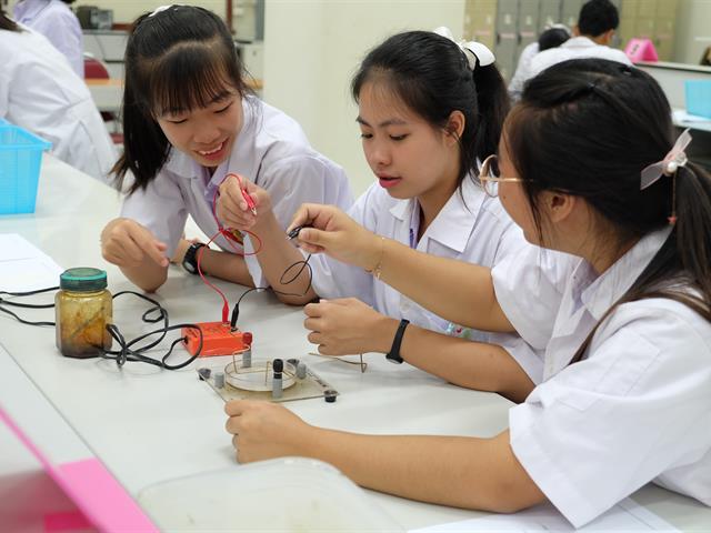 คณะวิทยาศาสตร์,มหาวิทยาลัยพะเยา,ได้ดำเนินกิจกรรม,อบรมเชิงปฏิบัติการ,Science,Laboratory